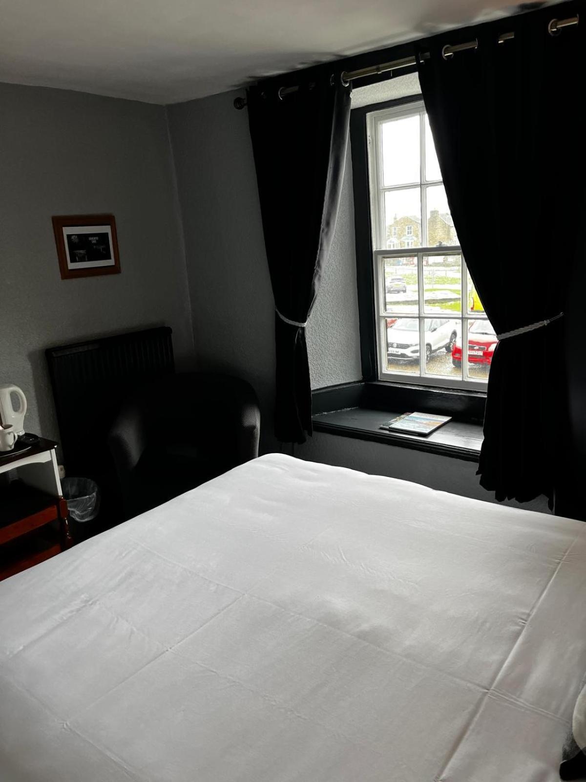 Black Bull Hotel Reeth Extérieur photo