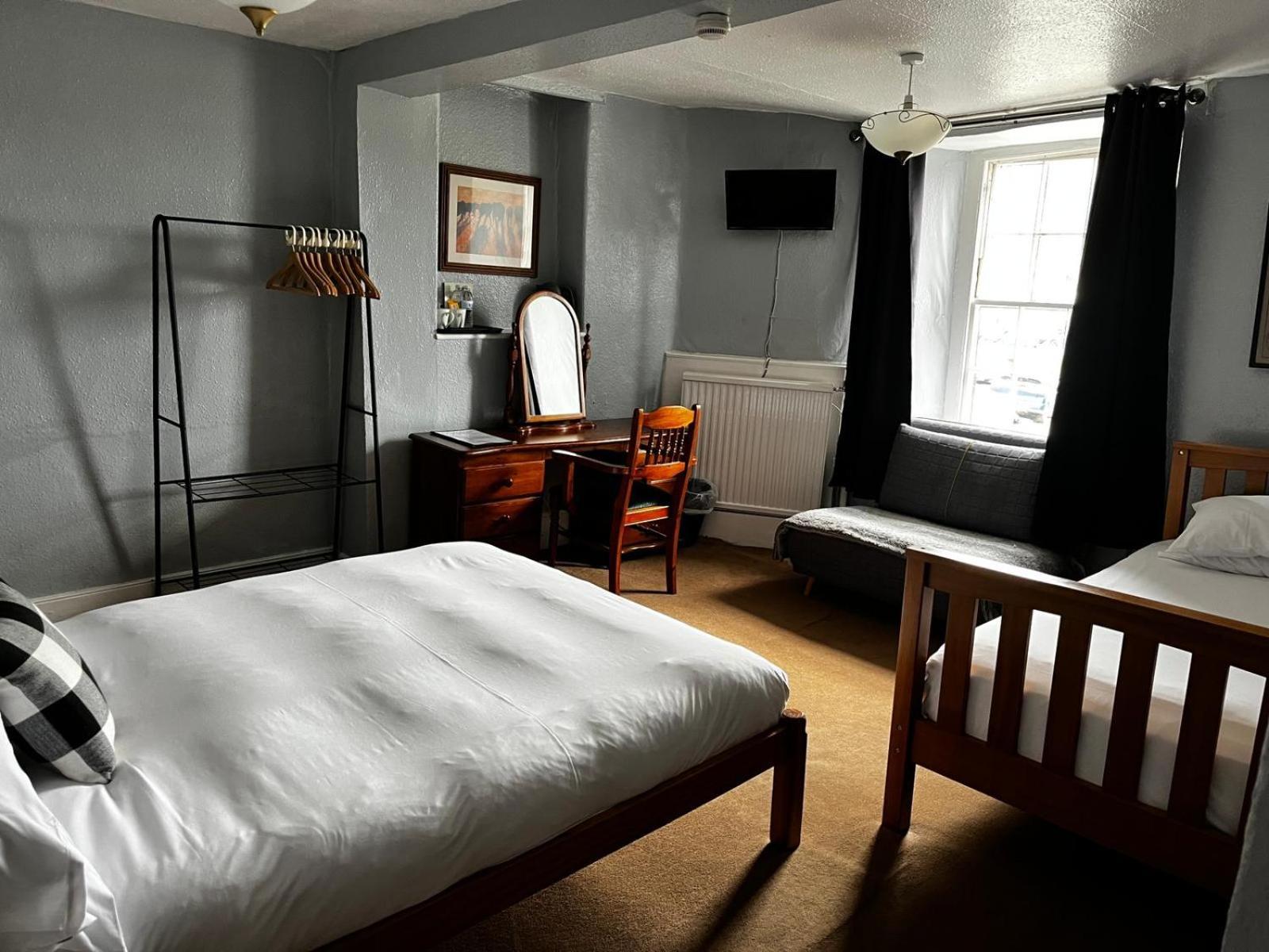 Black Bull Hotel Reeth Extérieur photo